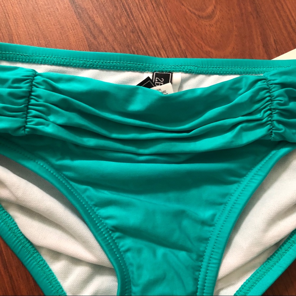 2Bamboo Green Bikini Swimsuit Bottom Size S